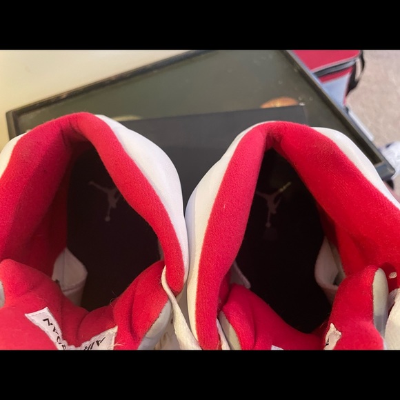 Jordan 5 Retro Fire Red (2013) Size 11.5 - Picture 7 of 12